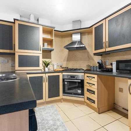Birmingham, Modern 2 Bedroom, Free Parking Spaces, Free Wi-Fi And Netflix Exterior foto