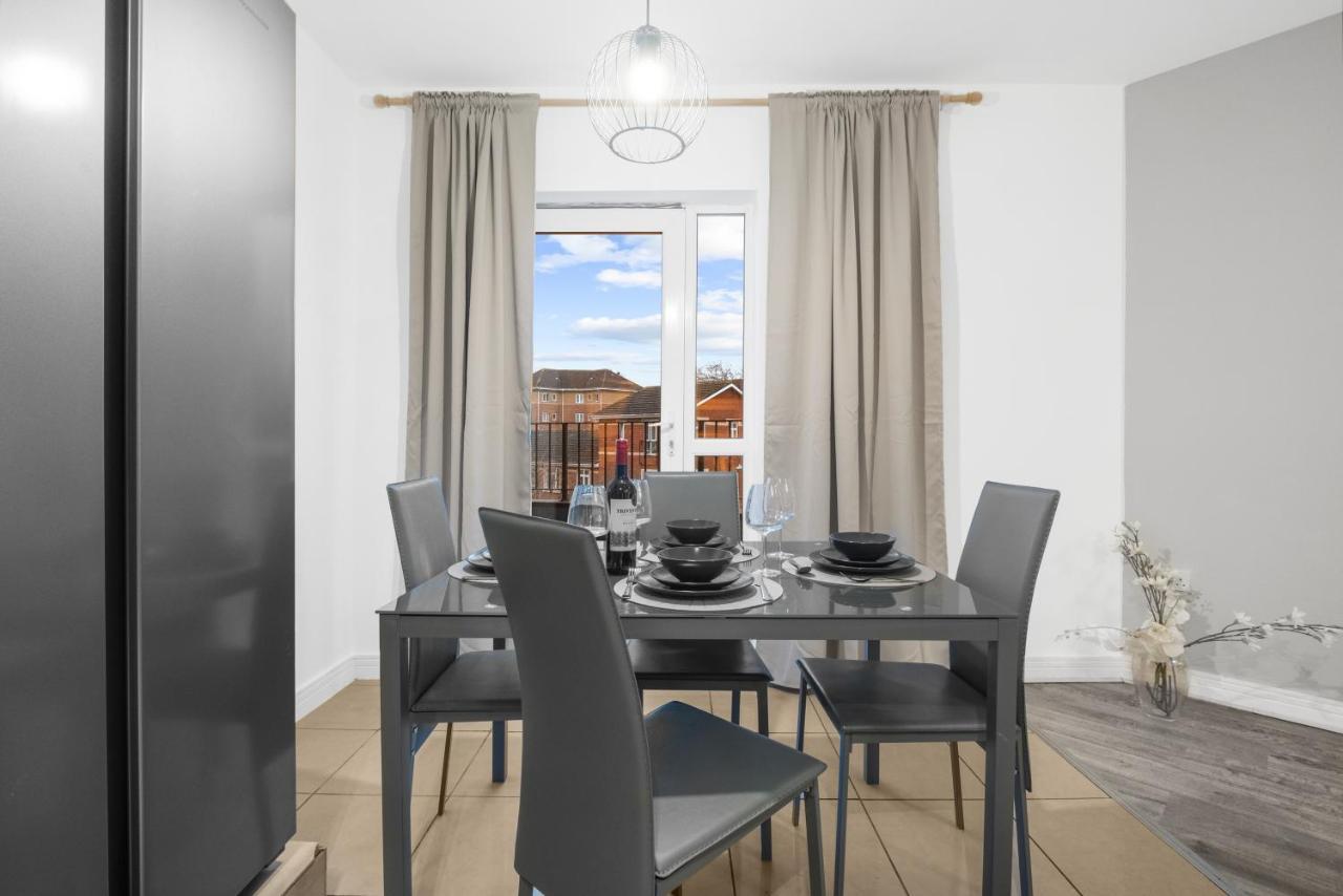 Birmingham, Modern 2 Bedroom, Free Parking Spaces, Free Wi-Fi And Netflix Exterior foto