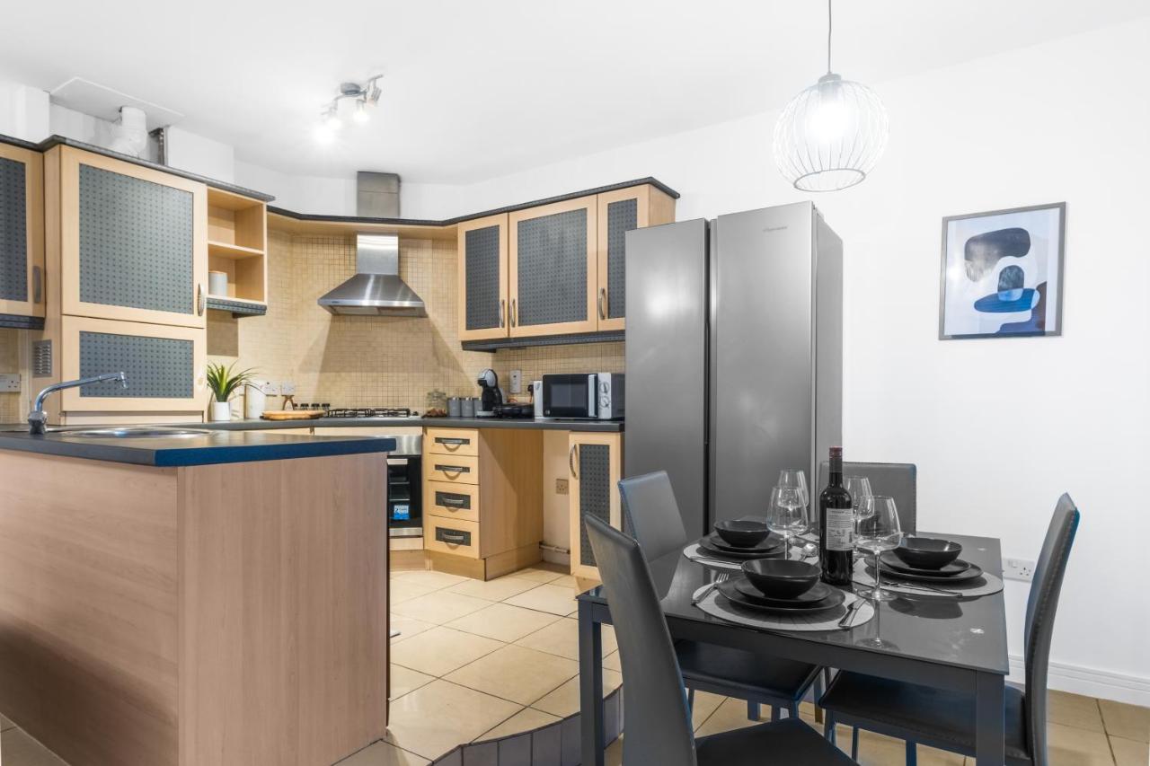 Birmingham, Modern 2 Bedroom, Free Parking Spaces, Free Wi-Fi And Netflix Exterior foto